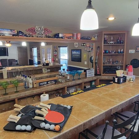 Parker Strip Pool House With Game Room! Exterior photo